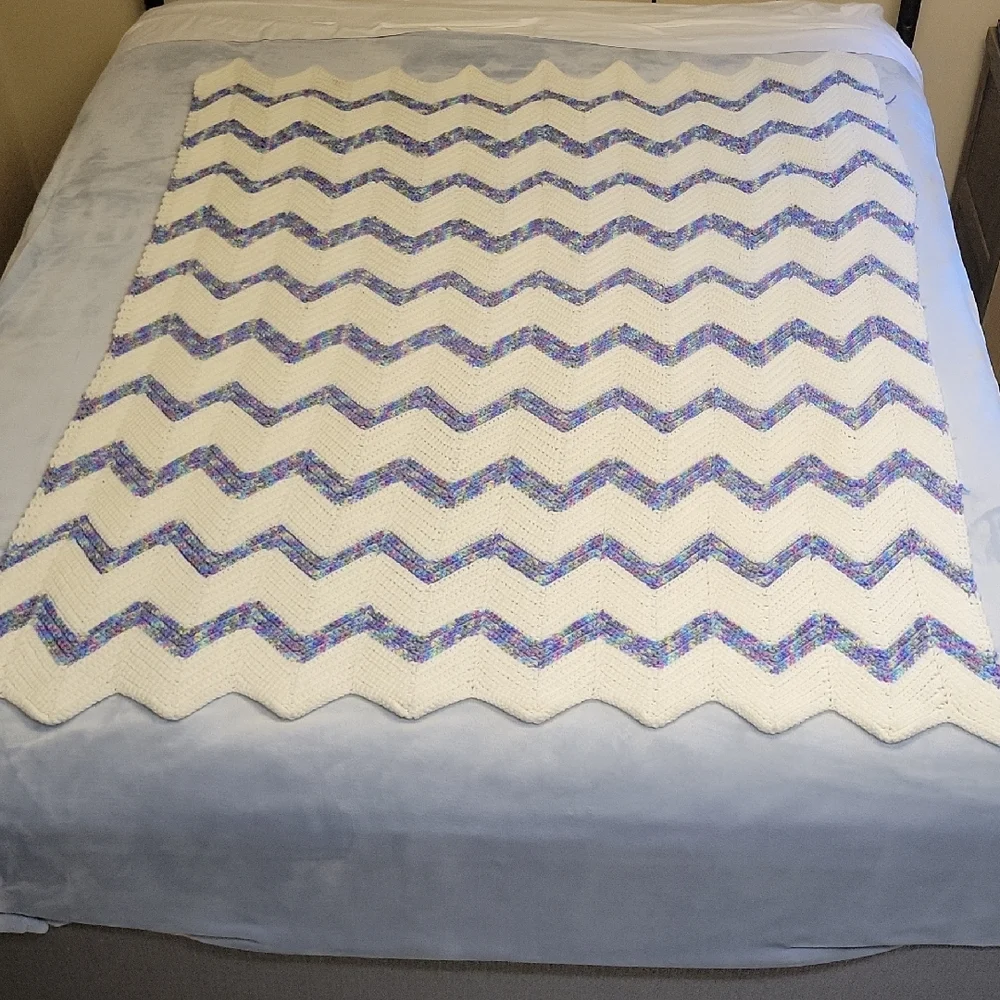 Chevron Patterned White and Multicolor Handmade Aftgan, 64
